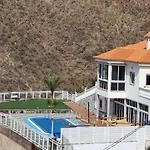 La Fortaleza